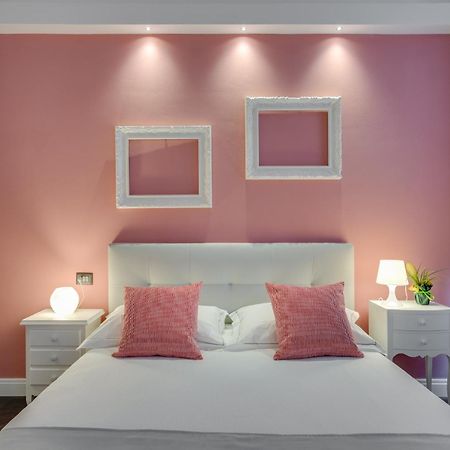 Cherubini Palace Thematic Apartment Флоренция Екстериор снимка