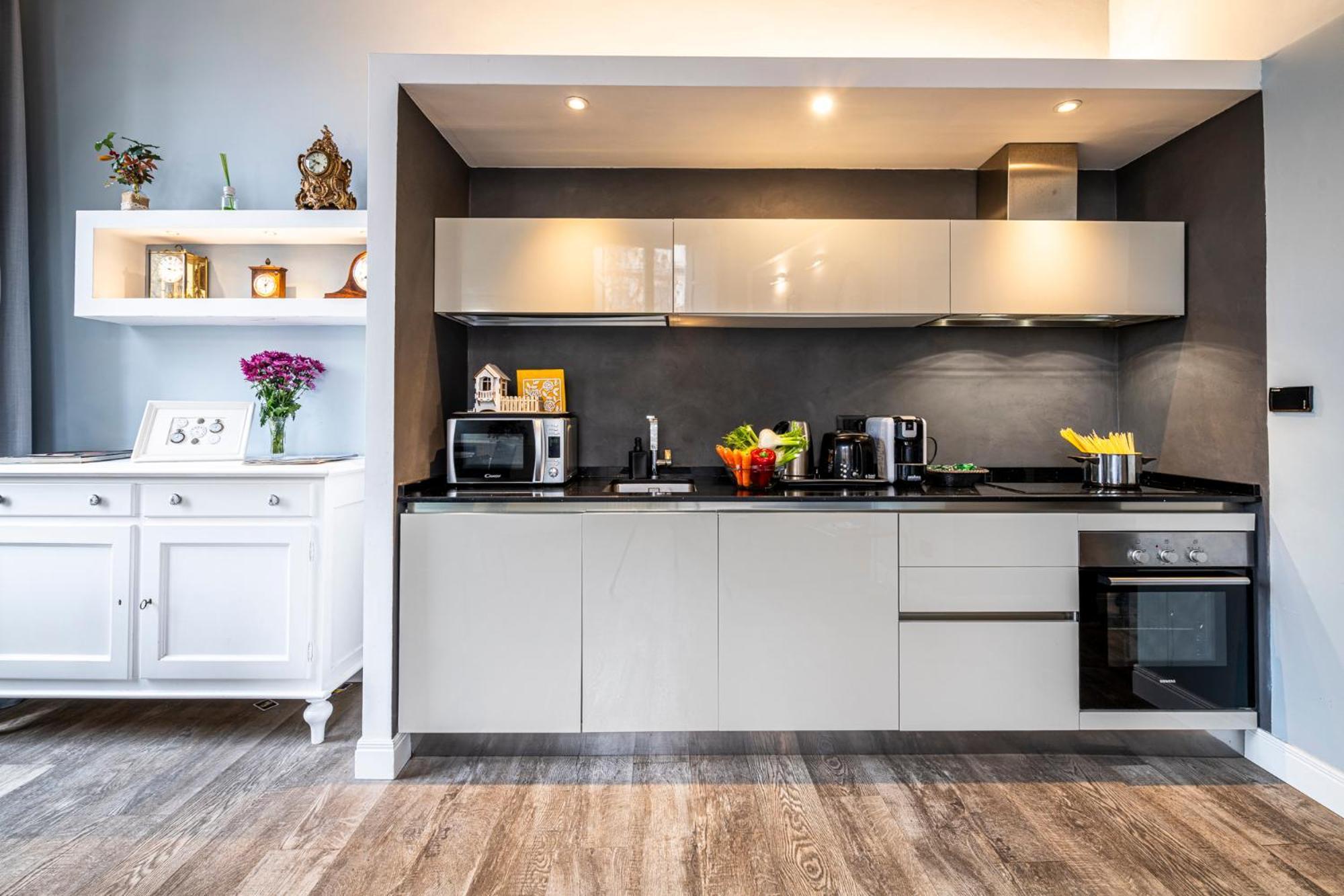 Cherubini Palace Thematic Apartment Флоренция Екстериор снимка