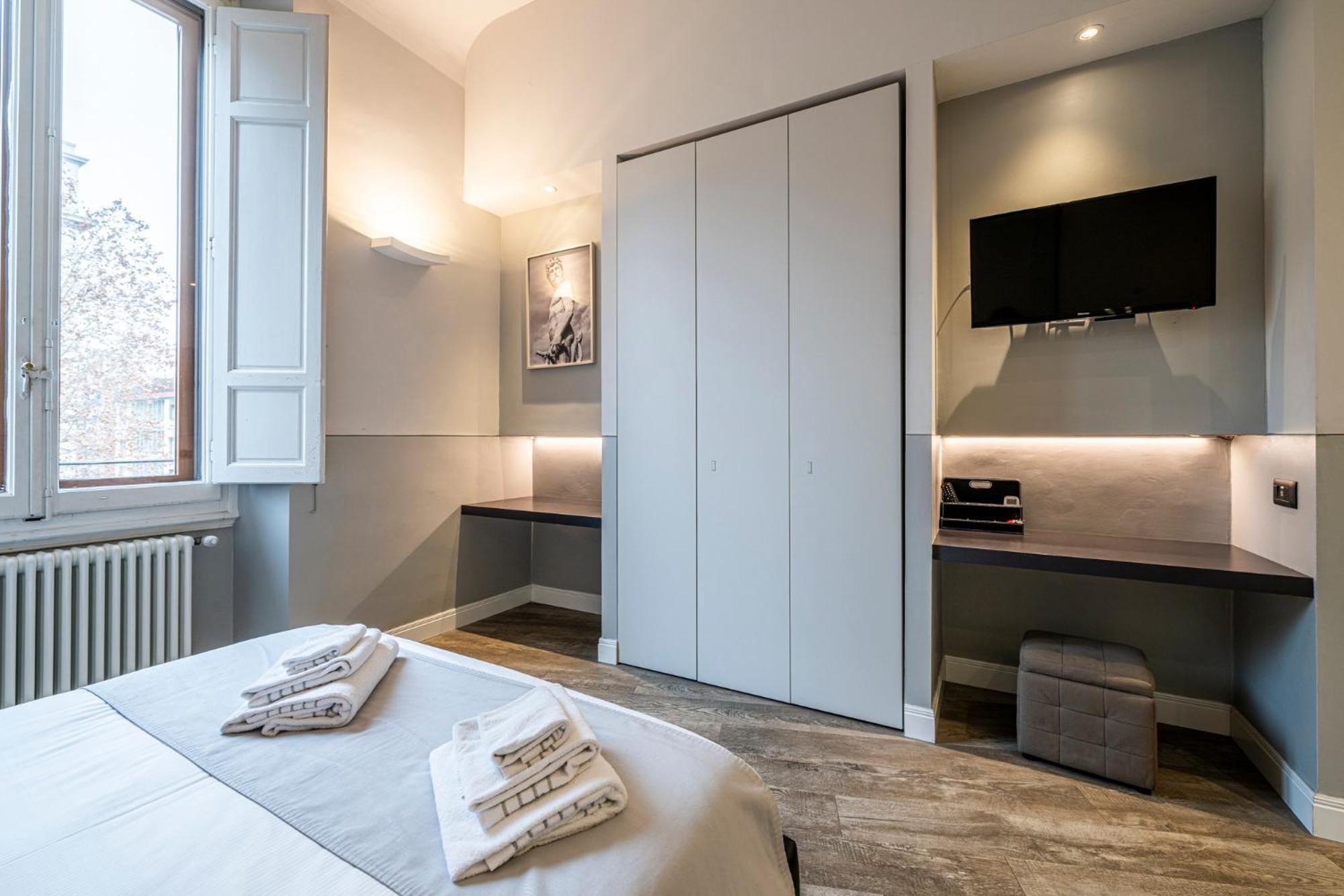 Cherubini Palace Thematic Apartment Флоренция Екстериор снимка