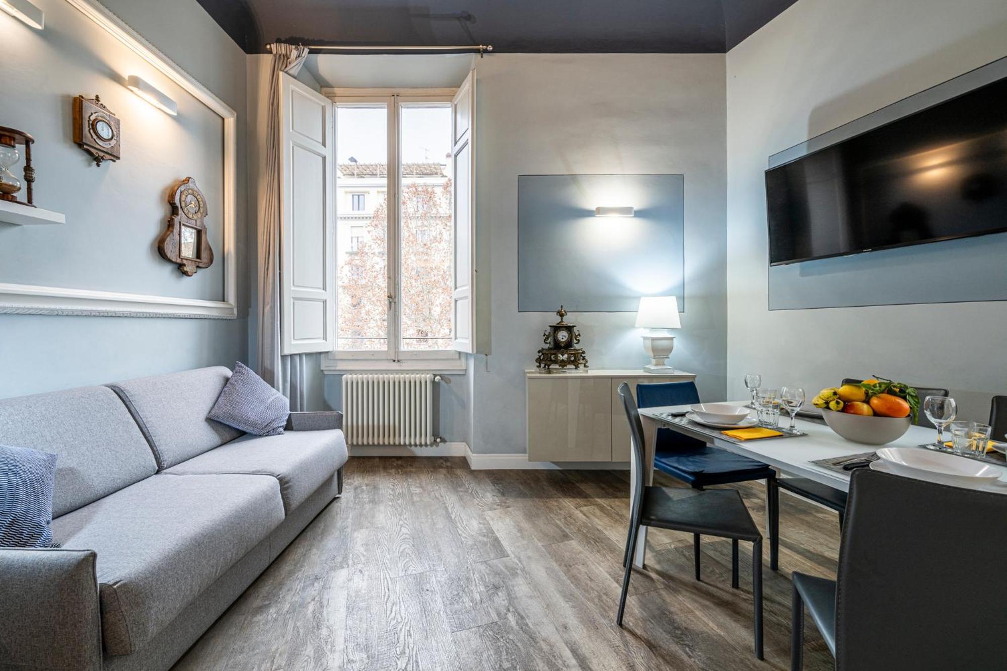 Cherubini Palace Thematic Apartment Флоренция Екстериор снимка