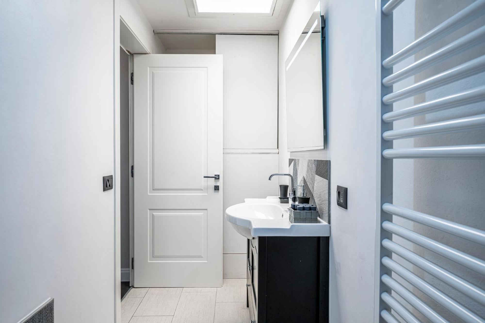 Cherubini Palace Thematic Apartment Флоренция Екстериор снимка