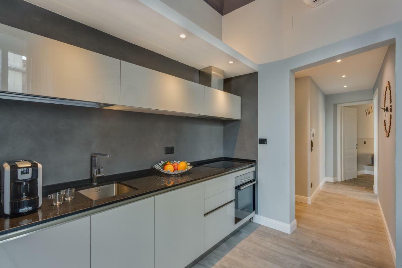 Cherubini Palace Thematic Apartment Флоренция Екстериор снимка