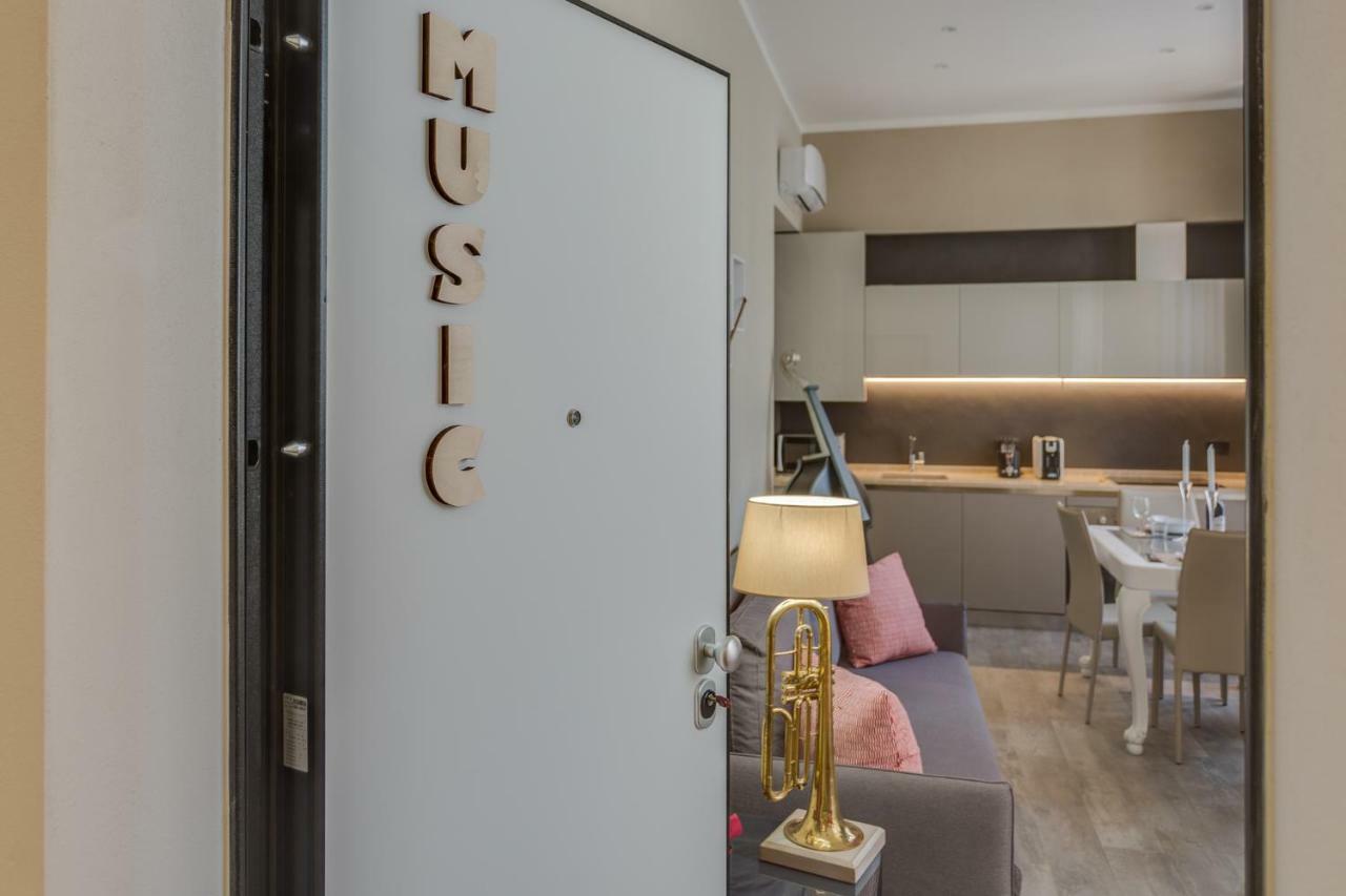 Cherubini Palace Thematic Apartment Флоренция Екстериор снимка